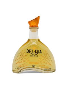 DEL DIA TEQUILA REPOSADO 750ml